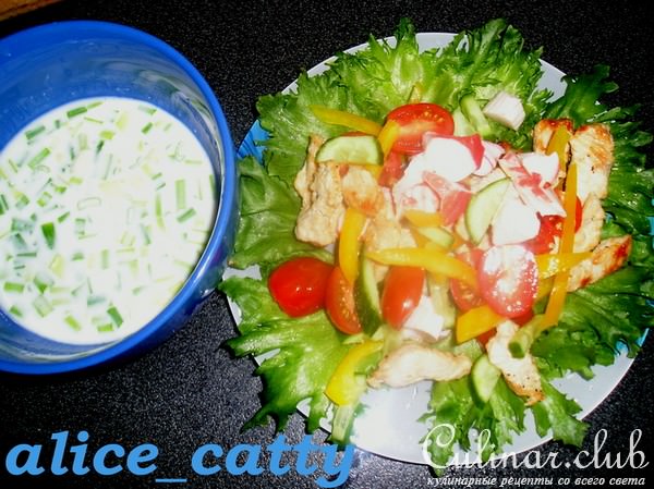САЛАТ С КРАБОВЫМ МЯСОМ И ИНДЮШКОЙ