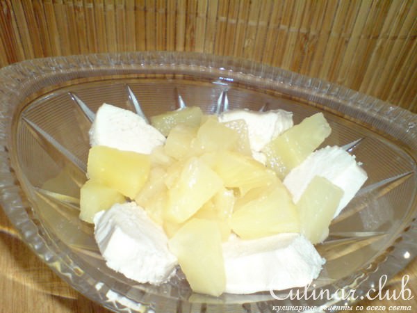Салат-коктейль " Pina Colada "