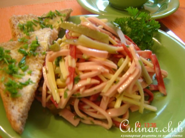 Вурстсалат (колбасный салат)