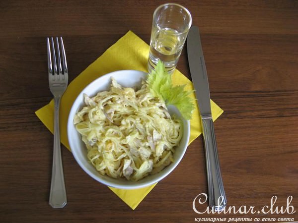 Персики с курицей