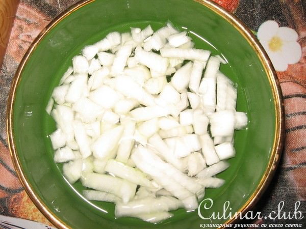 Салат из красной консервированной фасоли