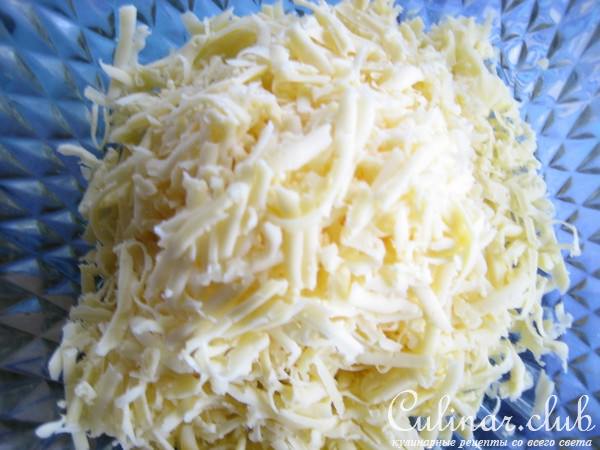 Салат с ананасом