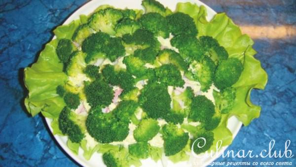 Салат из брокколи и крабового мяса - правильный вариант