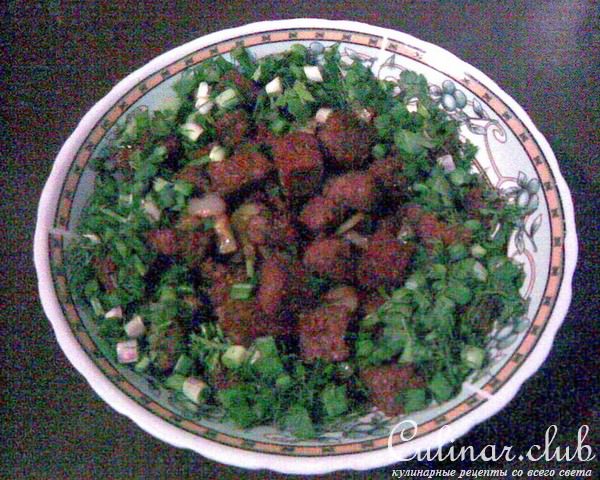 Теплый крестьянский салат