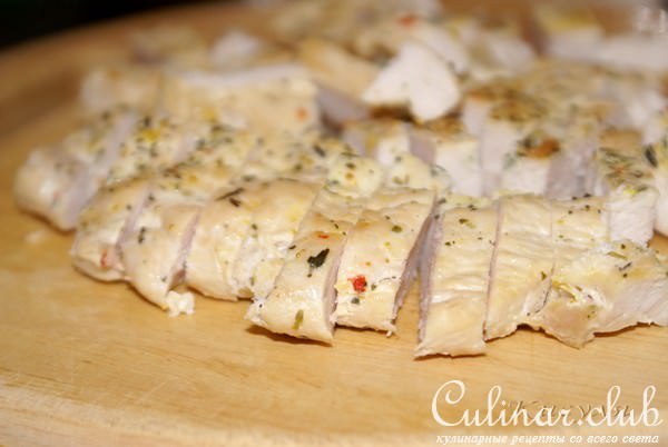 Фруктовый салат с курицей
