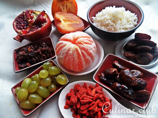 Салат "Фруктовые брызги с рисом"