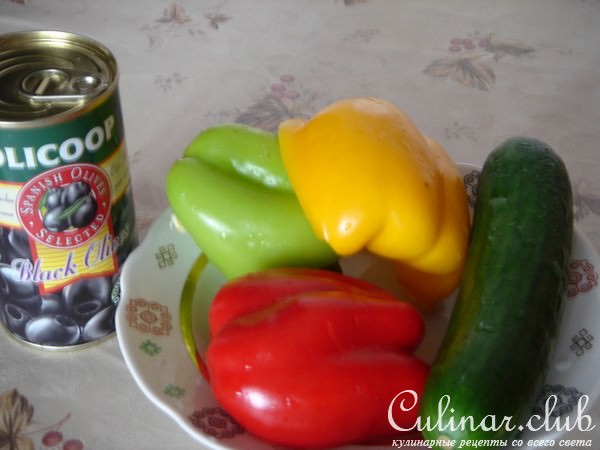 Салат из куриной печени.