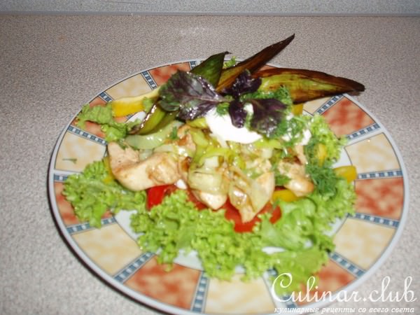 салат из курицы С ГРУШЕВЫМ СОУСОМ