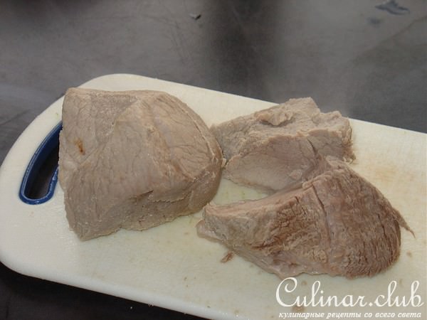 „Богатырь“ – Салат-закуска с Baby-Цуккини, мясом и со спаржевой фасолью.