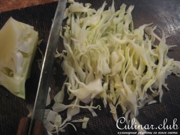 Салат из капусты и клюквы