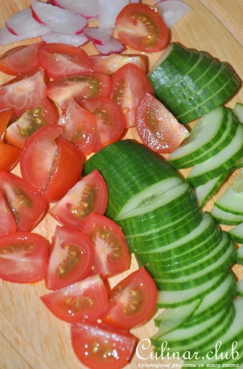 Овощной салат с картофелем и каперсами