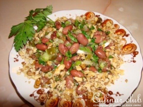 Фасолевый салат к мясу
