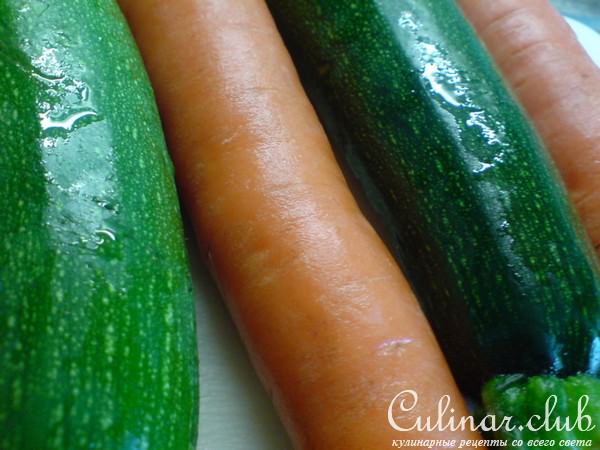 Салат из запечённых цуккини и моркови