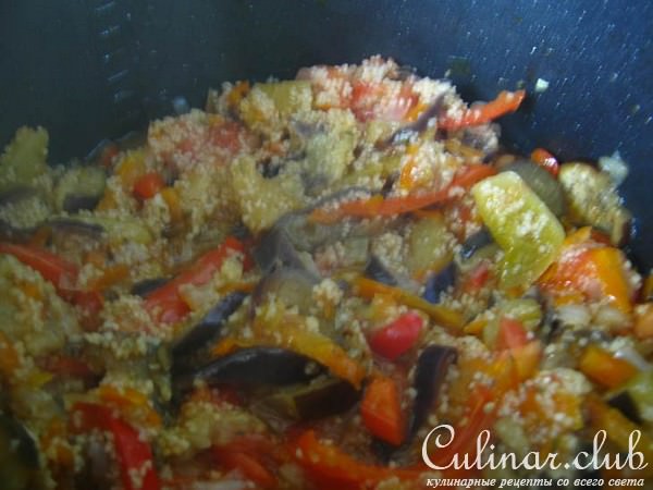 Теплый овощной салат с кускусом