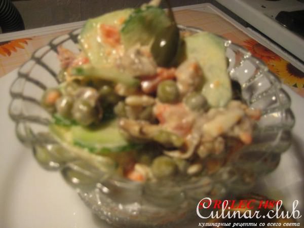 Салат с артишоками.