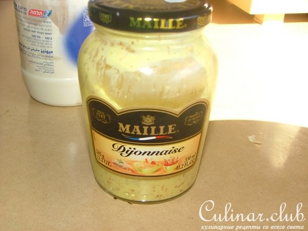 Теплый салат с сыром Халлуми