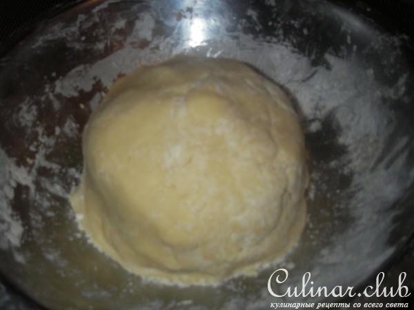 Песочный пирог с яблоками и лаймом