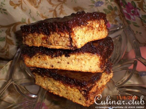 Манный пирог на ряженке с шоколадной заливкой