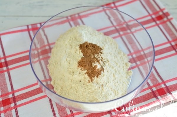 Морковный пирог с лимонным кремом