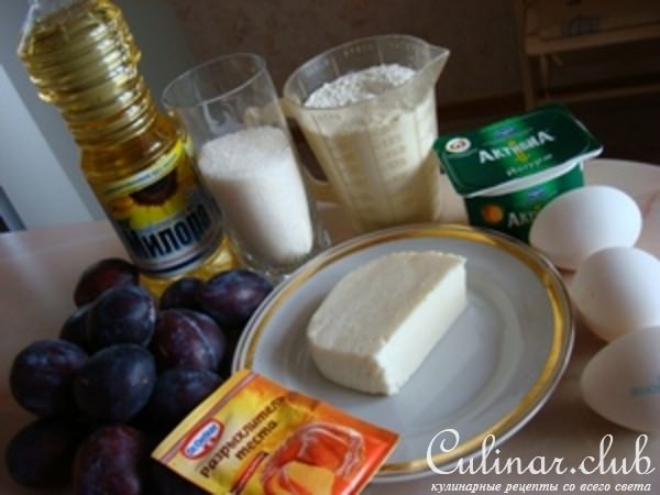 Сырно-сливовый пирог