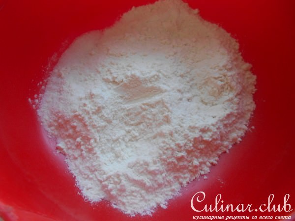 Шарлотка с яблоками