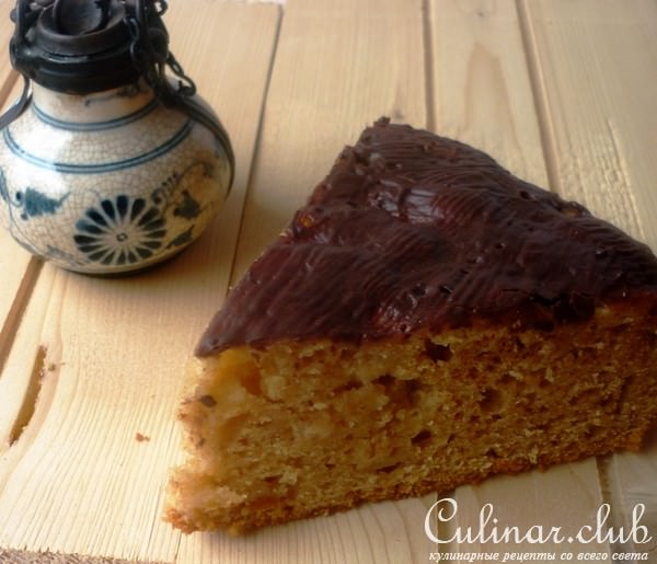Медовый пирог с яблоками (мультиварка)