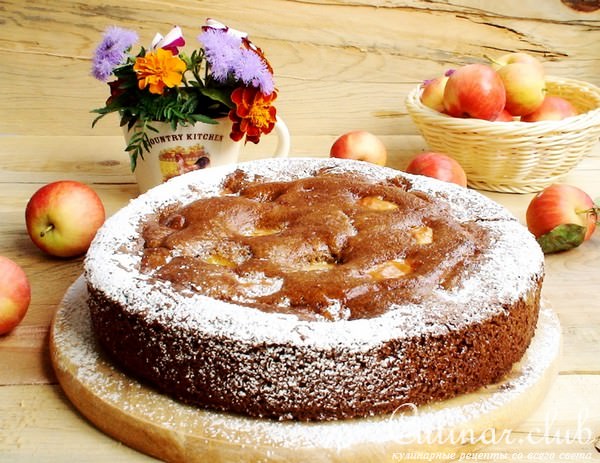 Яблочный пирог из ржаной муки
