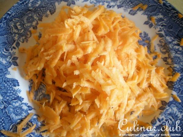Нежный морковно-ореховый пирог
