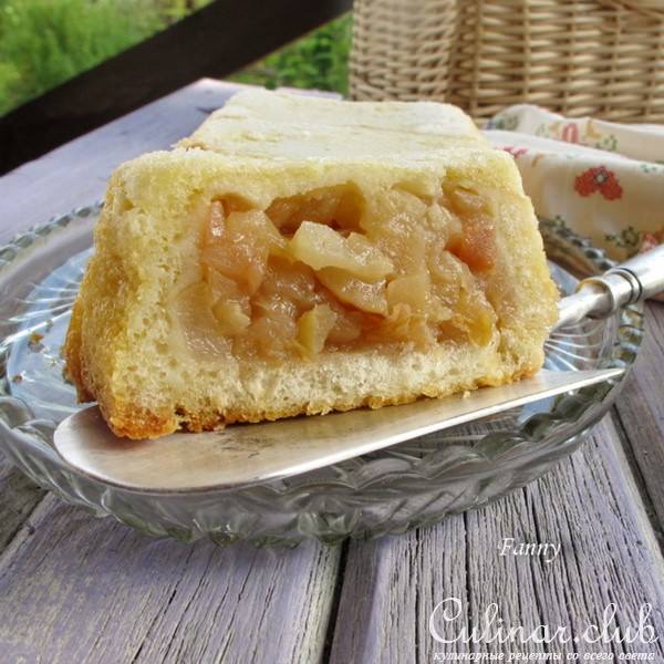 Шарлотка яблочная