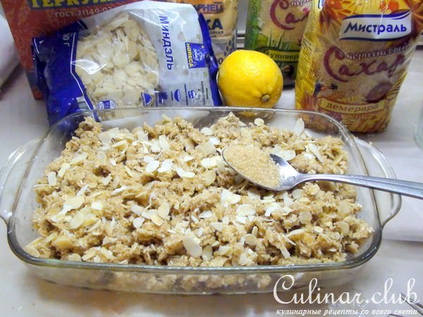 Крисп с крыжовником и персиками. Фруктовый пирог.
