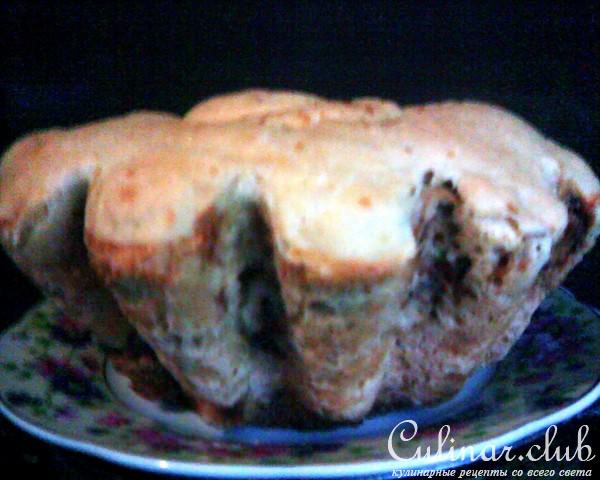 Постный ароматно-пряный дрожжевой пирог с яблоками