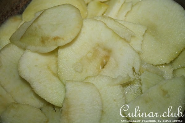 British Apple Crumble