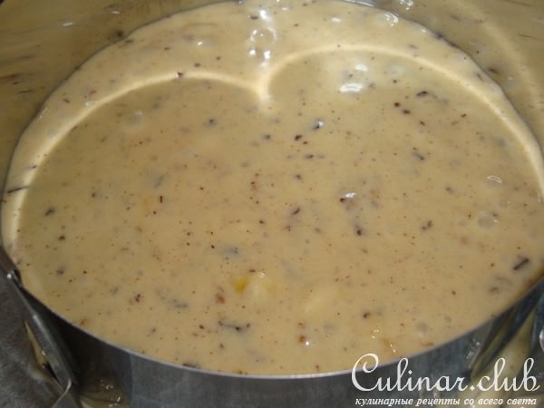 Пирог с орехами,бананом и шоколадом