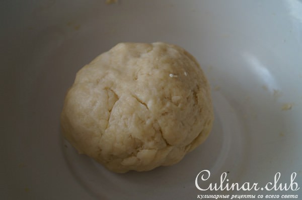Творожный пирог с маковой начинкой и песочной основой