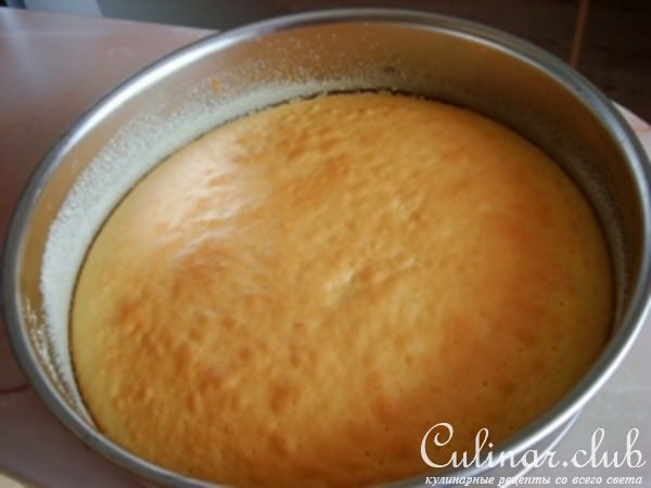 Пирог с орехами и курагой