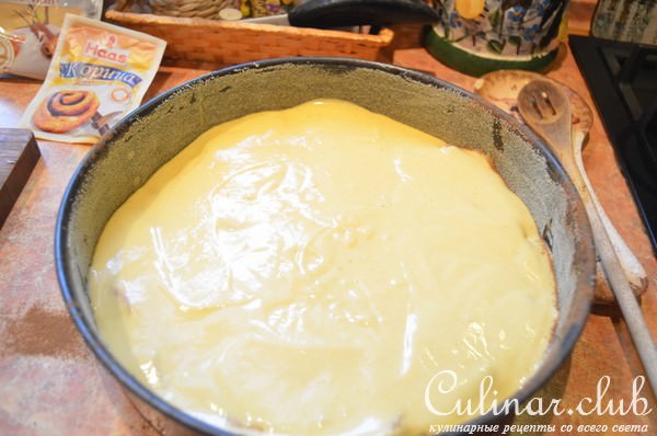 Тыквенная шарлотка с яблоками и хрустящей коричной корочкой