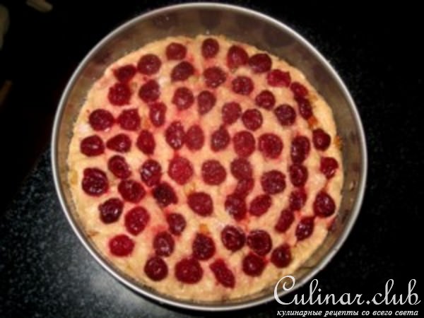 Пирог "Экспериментальный" вишневый, вкусный