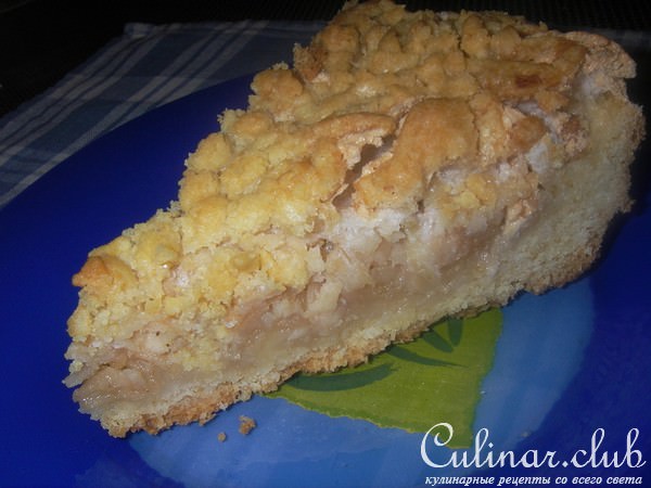 Песочный пирог с яблоками и лаймом