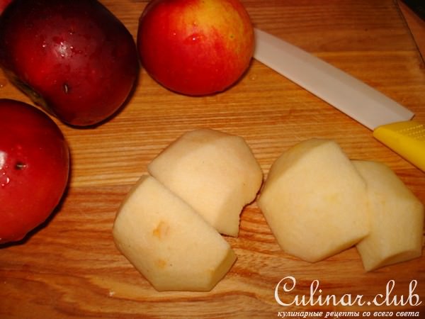 Пирог с яблоками