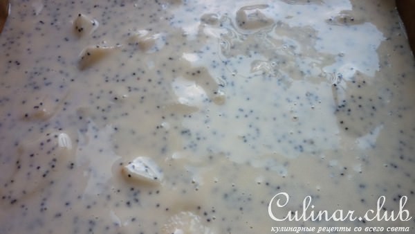 Пирог быстрый и простой с грушами и маком