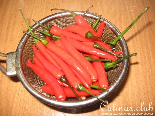Маринованный чилли перец.