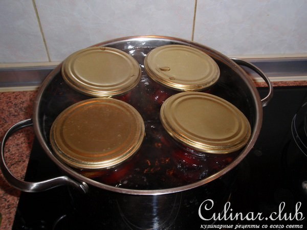 Слива маринованная к мясу