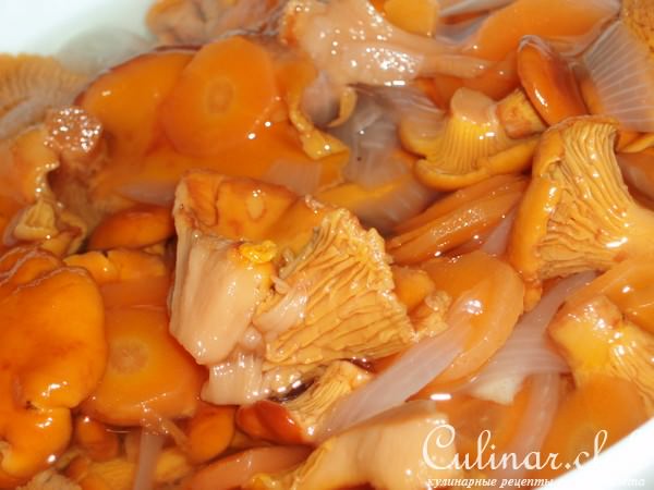 лисички маринованные