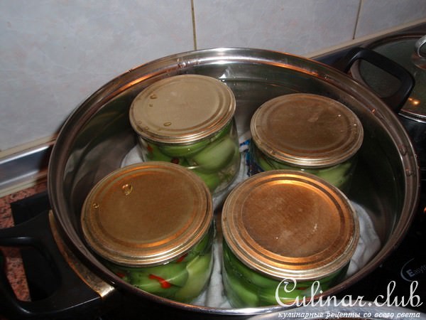 Зеленые помидоры маринованные
