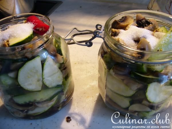 Овощная салатная смесь, малосольная