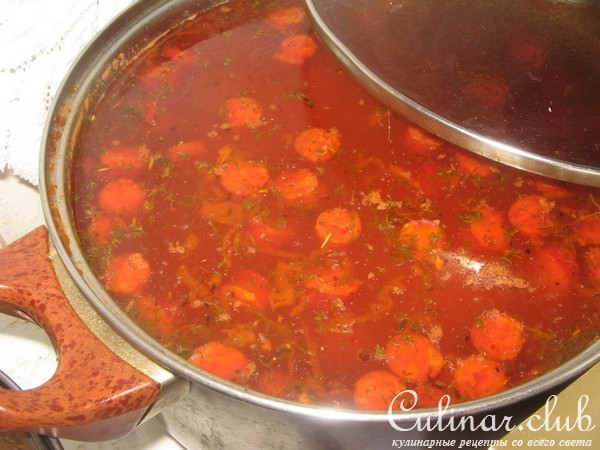 Суп с охотничьими колбасками.