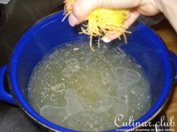 суп лапша с овощами