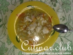 Куриный суп с сырными клецками