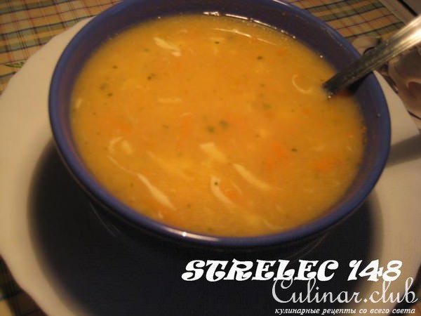 Уха-пюре с сыром "Масдам".