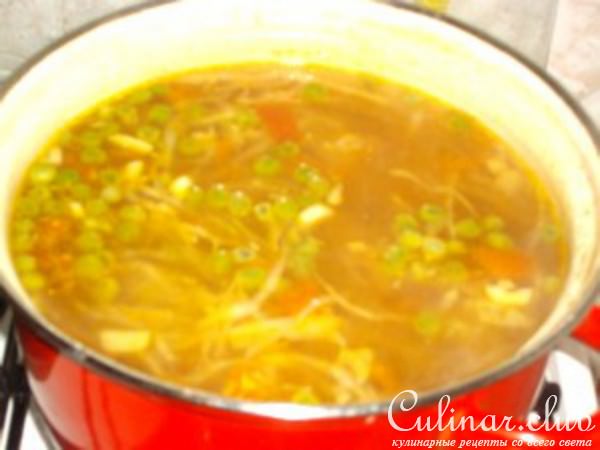 Кислые щи с горохом и яблоком (мой вариант)